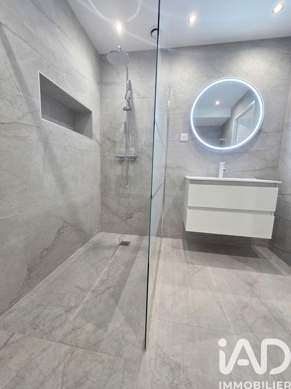 Appartement - 70 m² - 3 pièces