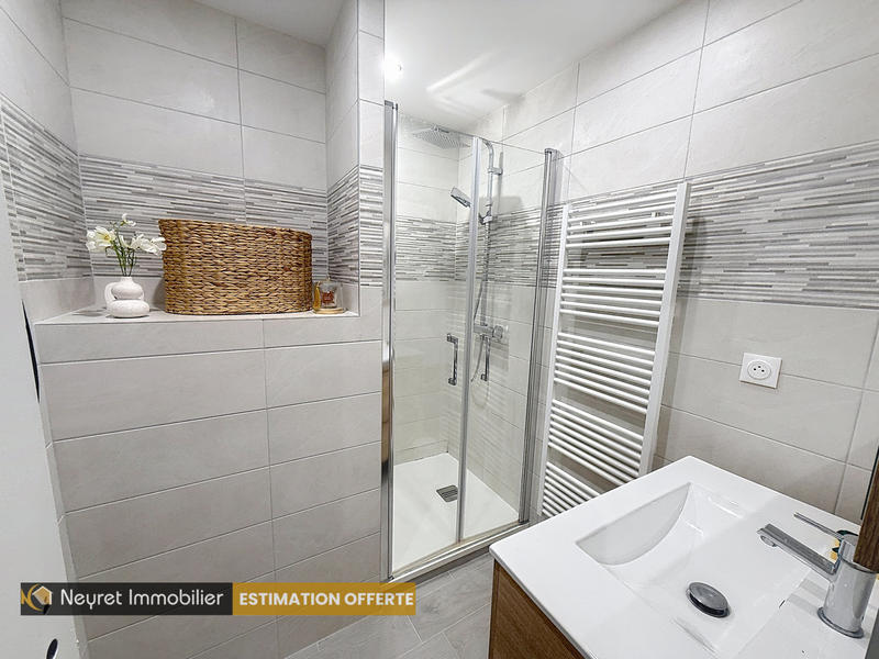 Maison - 118 m² - 6 pièces