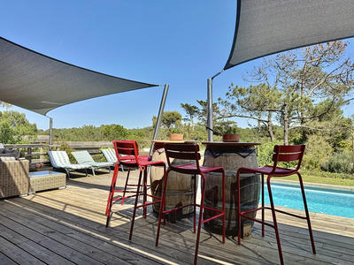 Villa - 208 m² - 9 pièces