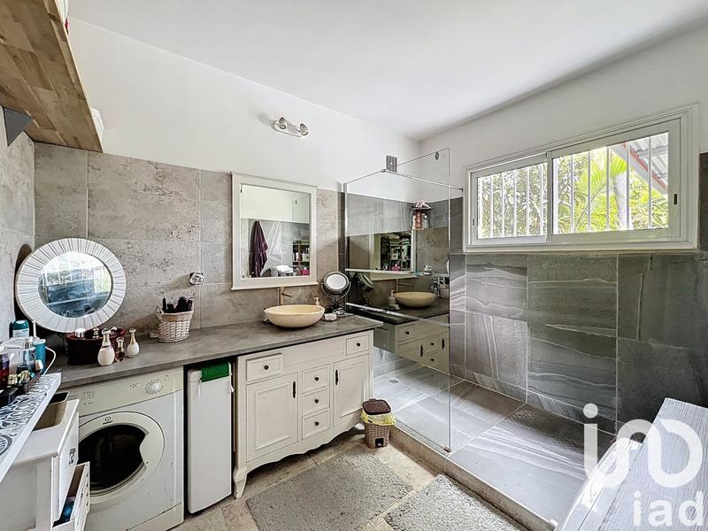 Maison - 143 m² - 5 pièces