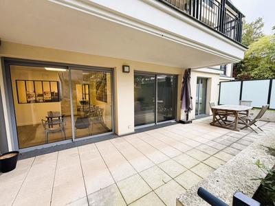 Appartement - 95 m² - 5 pièces