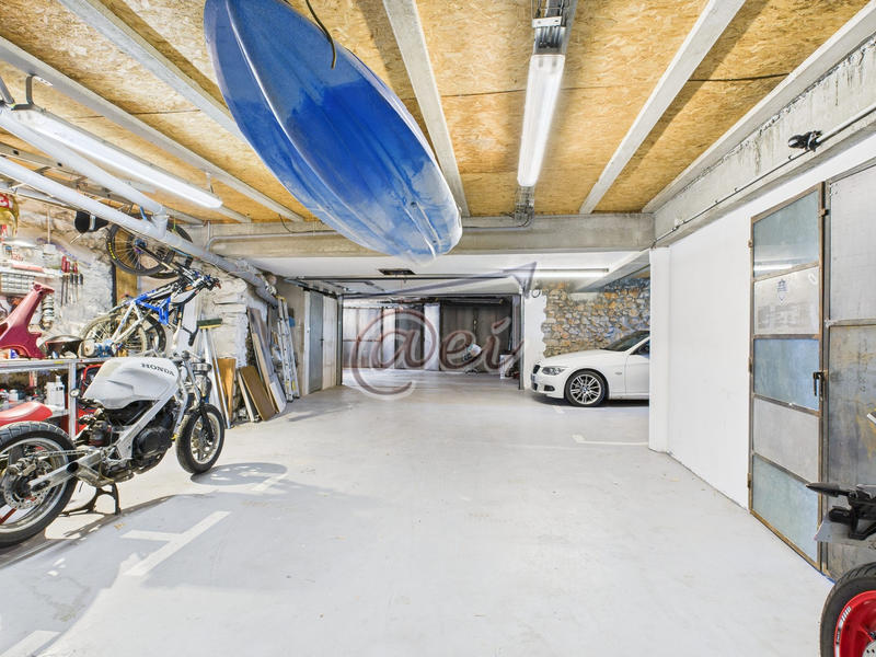 Maison - 199 m² - 5 pièces