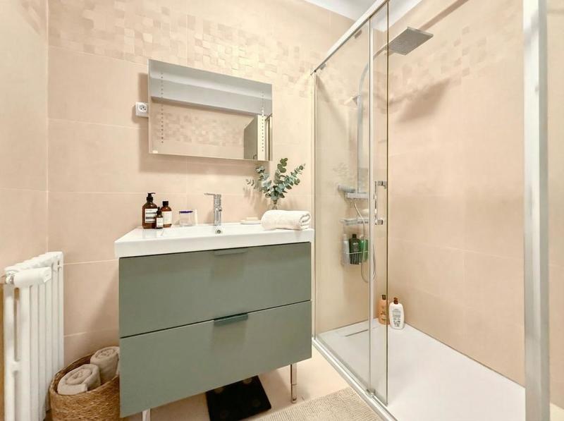 Appartement - 80 m² - 3 pièces