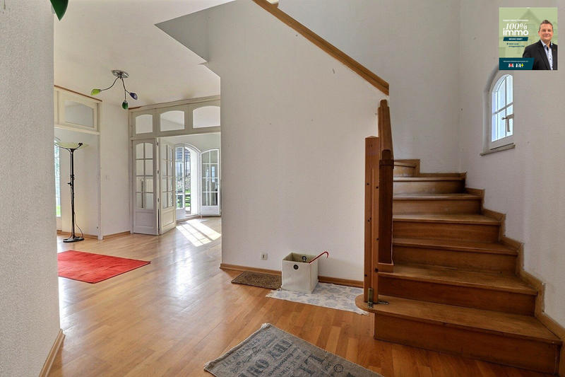 Maison - 211 m² - 8 pièces