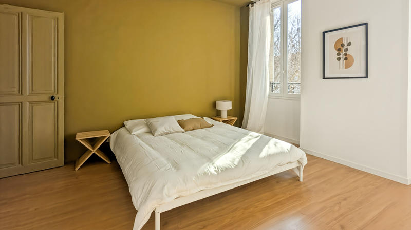 Appartement - 90 m² - 4 pièces