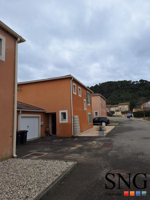 Villa - 105 m² - 5 pièces