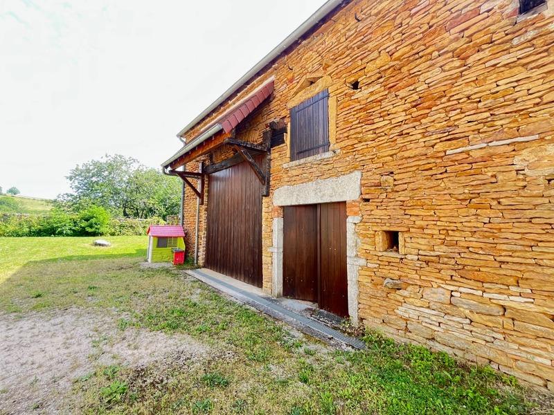 Maison en pierre - 175 m² - 7 pièces