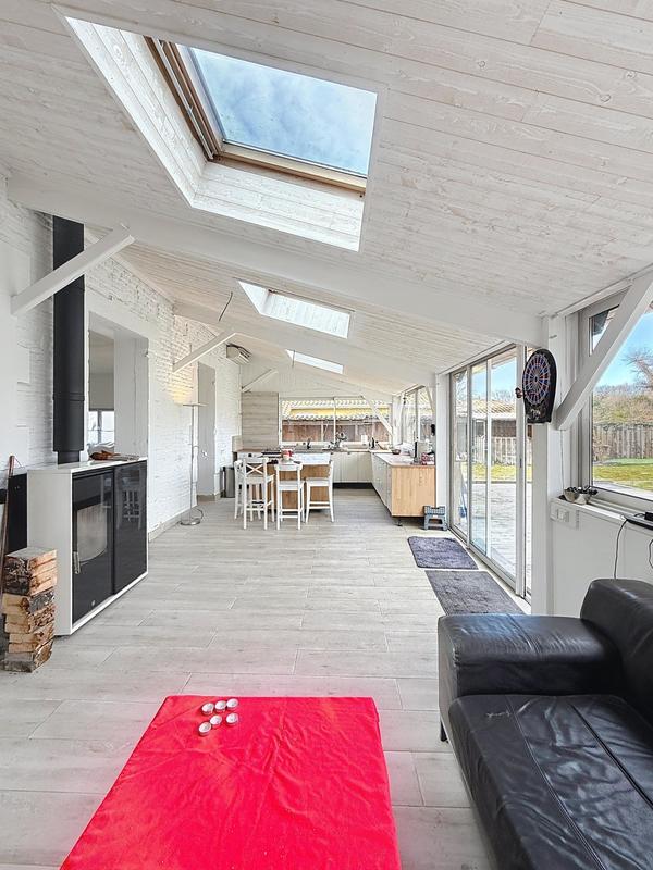 Maison - 152 m² - 6 pièces