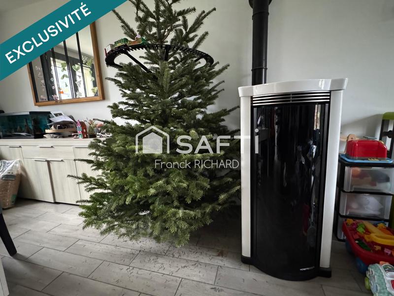 Maison - 95 m² - 4 pièces