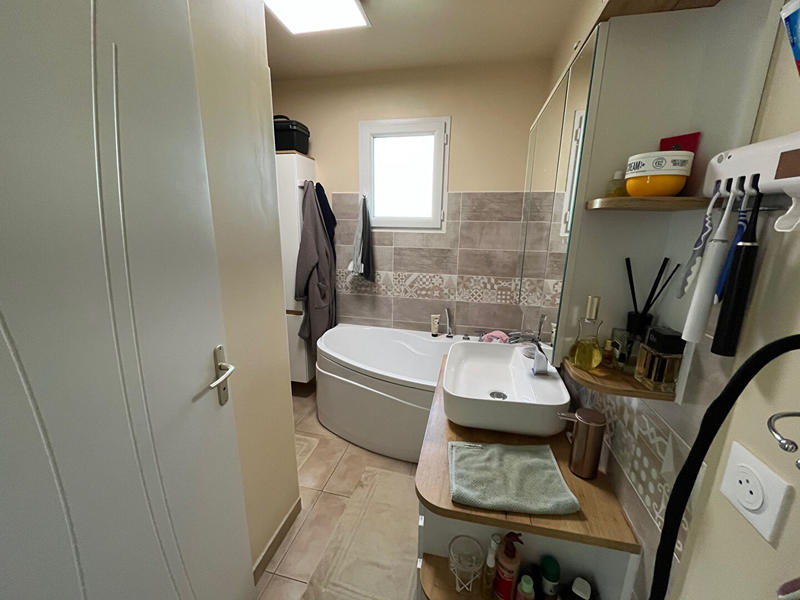 Maison - 87 m² - 4 pièces