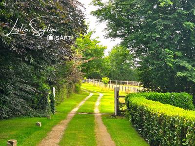 Propriété - 280 m² - 7 pièces