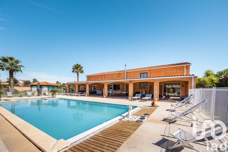 Maison - 260 m² - 7 pièces