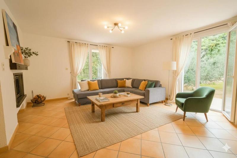 Villa - 111 m² - 6 pièces