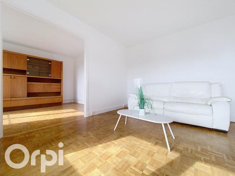 Appartement - 79 m² - 4 pièces