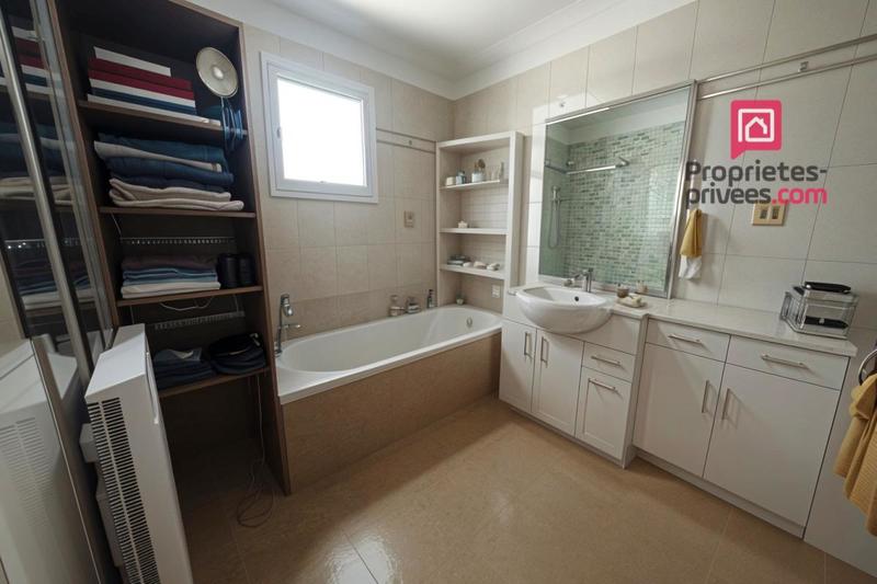 Villa - 120 m² - 4 pièces