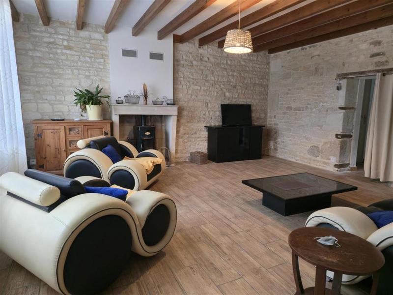 Propriété - 158 m² - 5 pièces