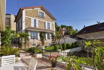 Maison - 150 m² - 7 pièces