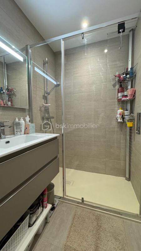 Appartement - 101 m² - 5 pièces