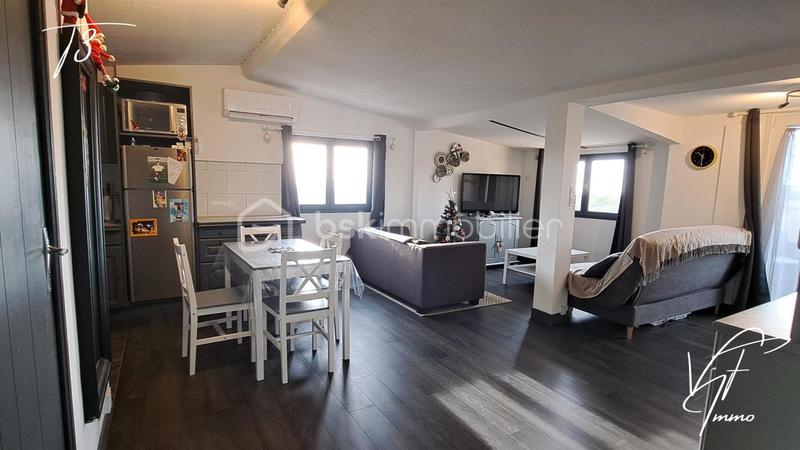 Maison - 92 m² - 5 pièces