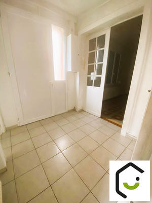 Maison - 80 m² - 5 pièces