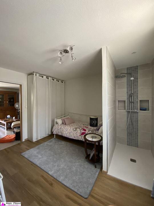 Maison traditionnelle - 105 m² - 5 pièces