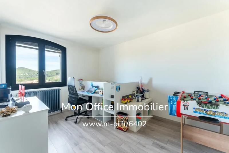 Maison - 106 m² - 4 pièces