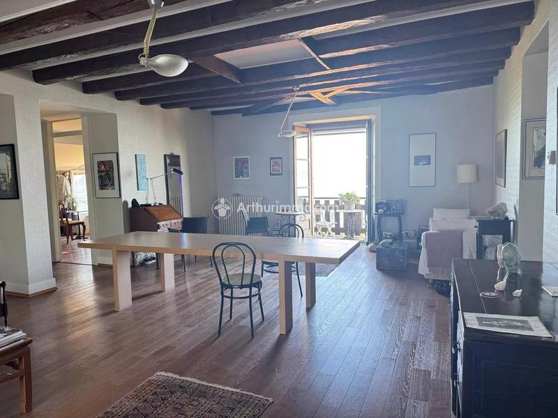 Appartement - 101 m² - 4 pièces