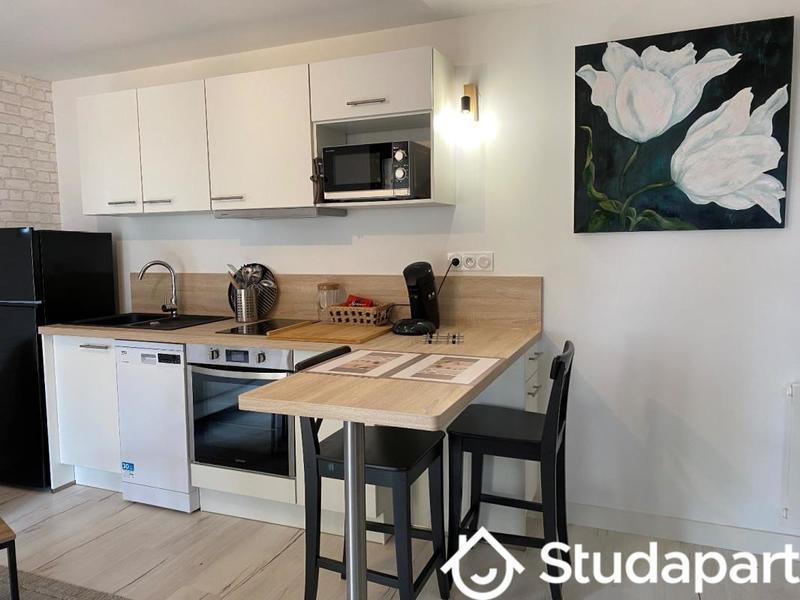 Chambre - 12 m² - 1 pièce