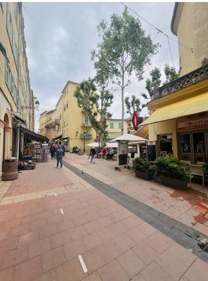 Fonds de commerce - Local commercial - 25 m²