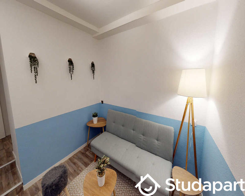 Chambre - 140 m² - 1 pièce