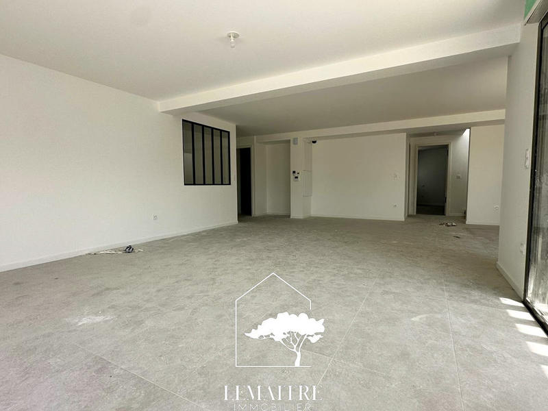 Appartement - 148 m² - 5 pièces