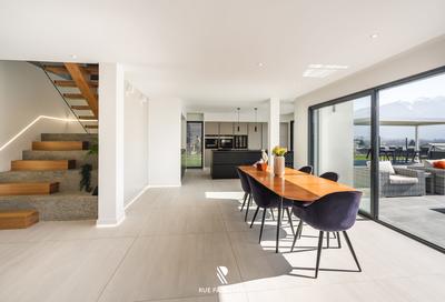 Maison contemporaine - 182 m² - 6 pièces