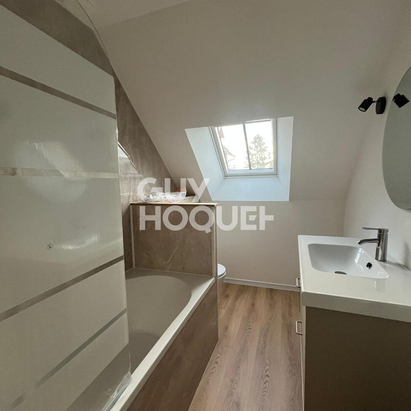 Maison - 87 m² - 4 pièces