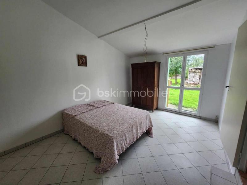 Maison traditionnelle - 308 m² - 10 pièces