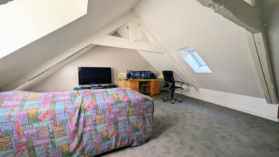 Immeuble - 133 m² - 7 pièces