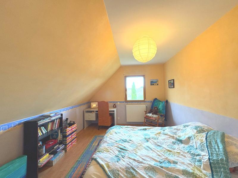 Maison - 168 m² - 7 pièces