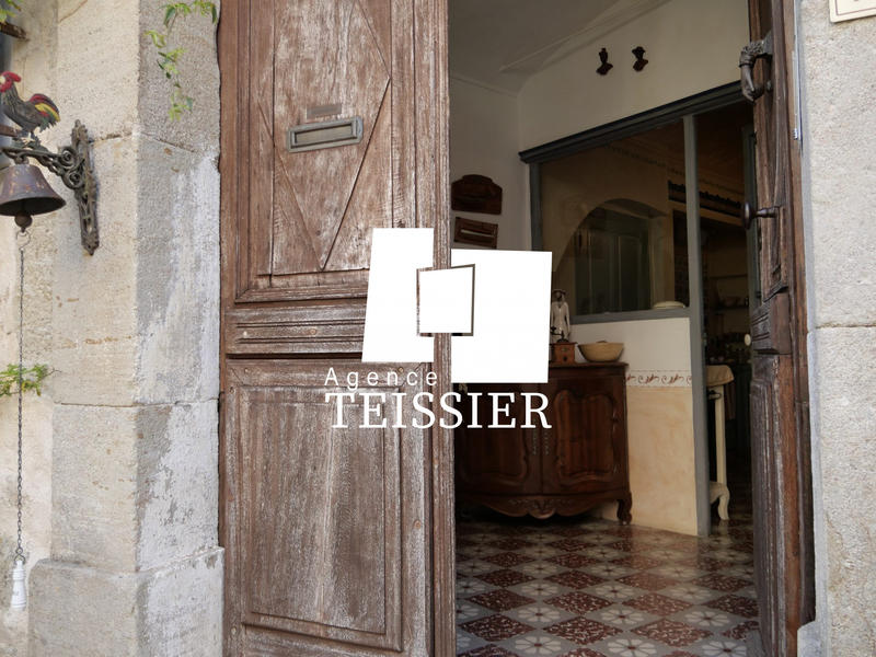 Mas - 130 m² - 6 pièces