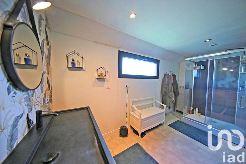 Maison - 190 m² - 7 pièces