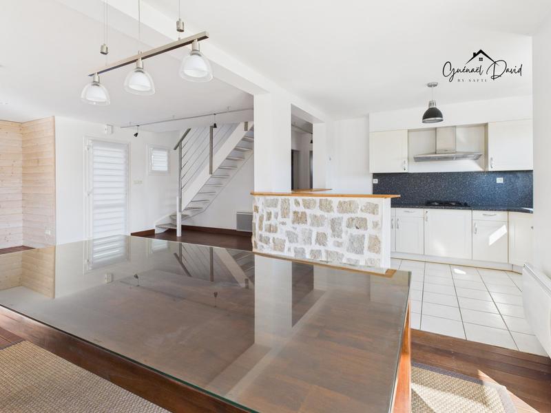 Villa - 149 m² - 6 pièces