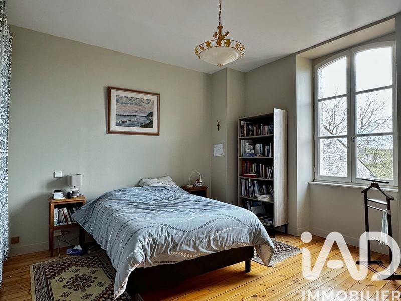 Maison - 356 m² - 11 pièces