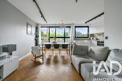 Appartement - 100 m² - 4 pièces