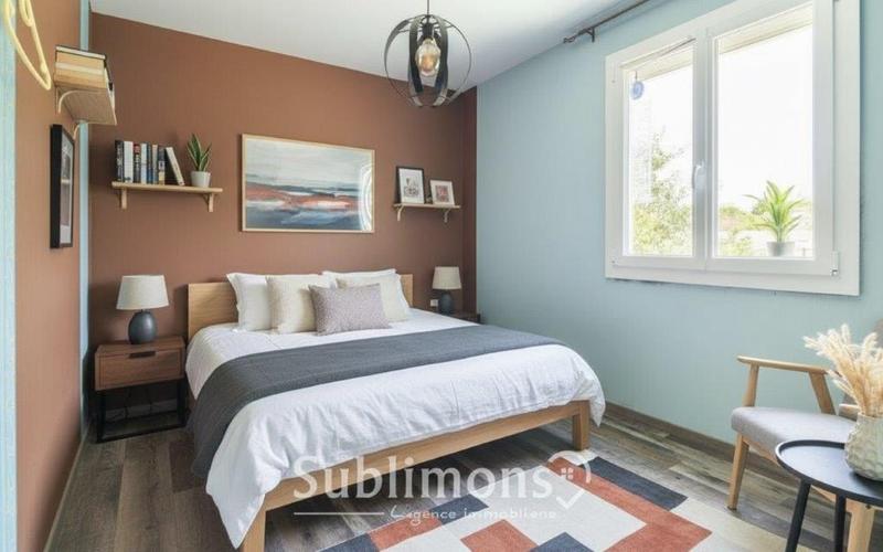 Maison - 100 m² - 6 pièces