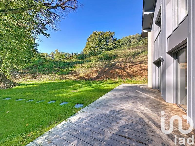 Maison - 133 m² - 6 pièces