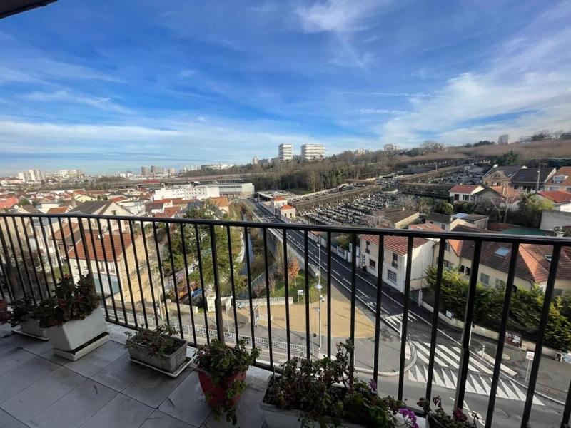 Appartement - 70 m² - 3 pièces