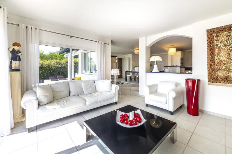 Villa - 200 m² - 5 pièces