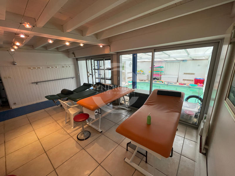 Local commercial - 270 m²