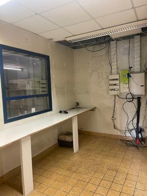 Local commercial - 500 m² - 5 pièces