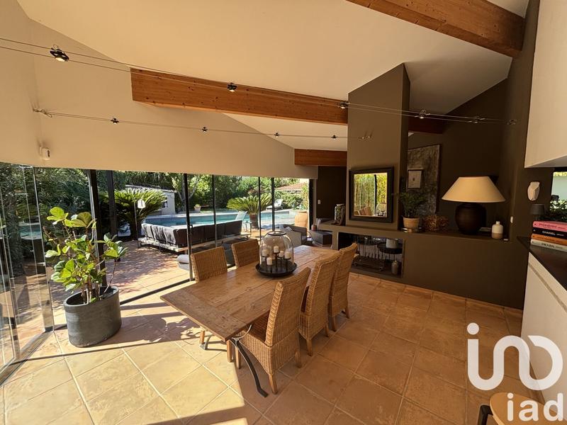 Maison - 165 m² - 5 pièces