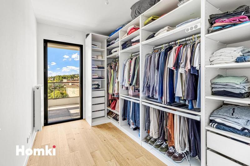 Appartement - 96 m² - 4 pièces