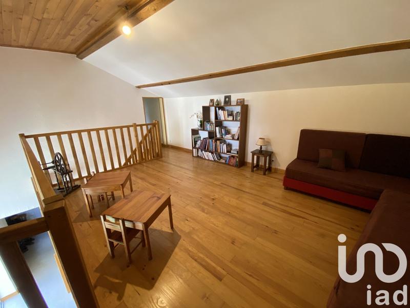 Maison - 200 m² - 6 pièces